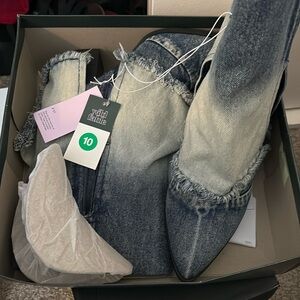 Wild Fable Denim Boots, woman size 10 nwt